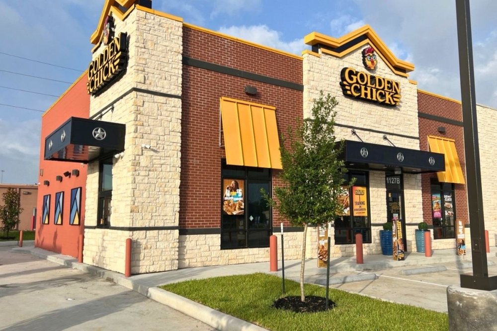 Golden Chick opens first Conroe location